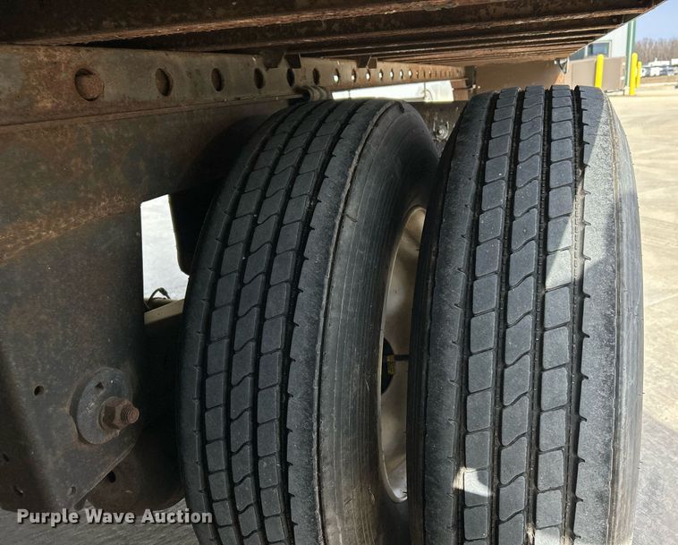 image for item EK2546 2009 Wabash refrigerated van trailer