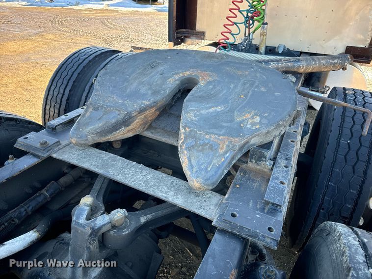 image for item EN5042 1997 Kenworth W900 semi truck