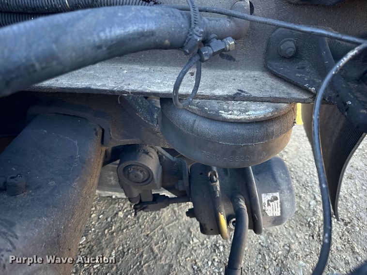 image for item EN5042 1997 Kenworth W900 semi truck