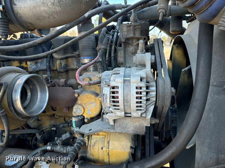 image for item EN5042 1997 Kenworth W900 semi truck