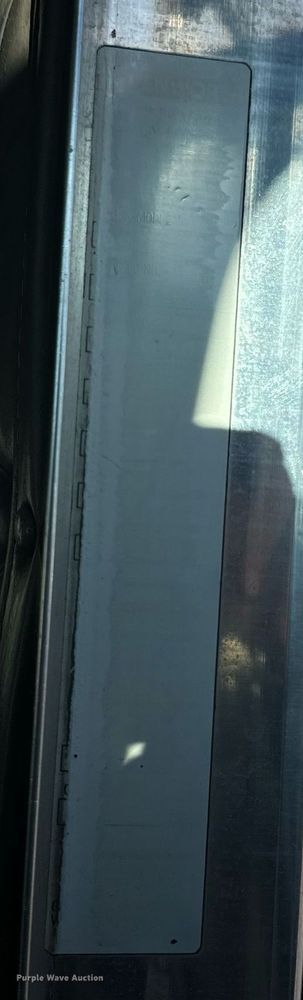 image for item EN5042 1997 Kenworth W900 semi truck