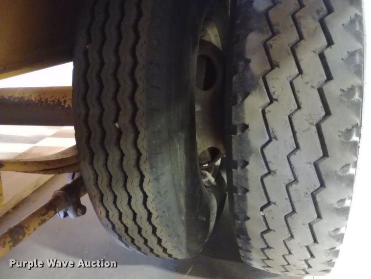 image for item EO0507 2013 Felling FT-20-2 equipment trailer