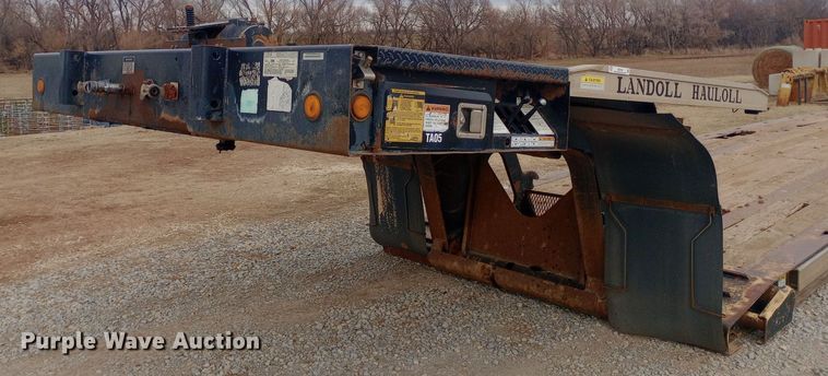 image for item EO0538 2004 Landoll 825F lowboy equipment trailer