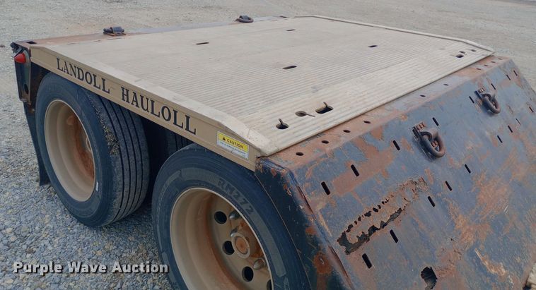 image for item EO0538 2004 Landoll 825F lowboy equipment trailer