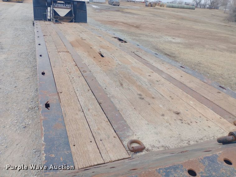 image for item EO0538 2004 Landoll 825F lowboy equipment trailer