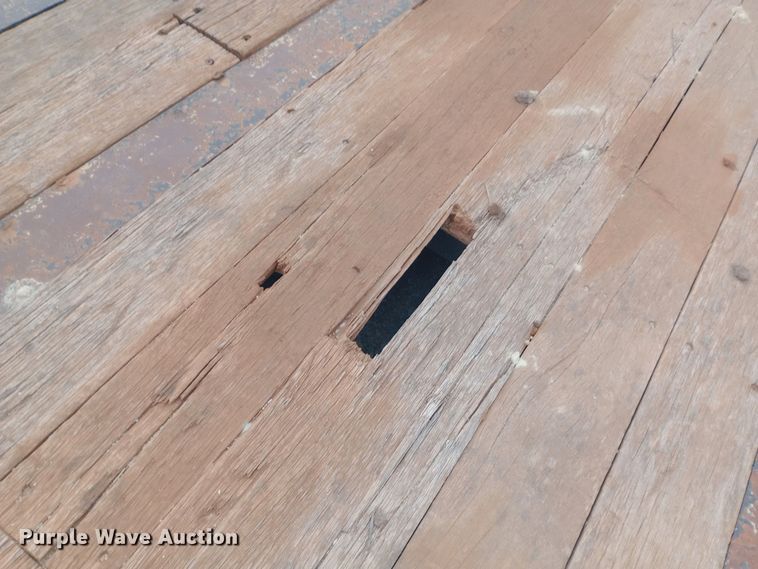 image for item EO0538 2004 Landoll 825F lowboy equipment trailer