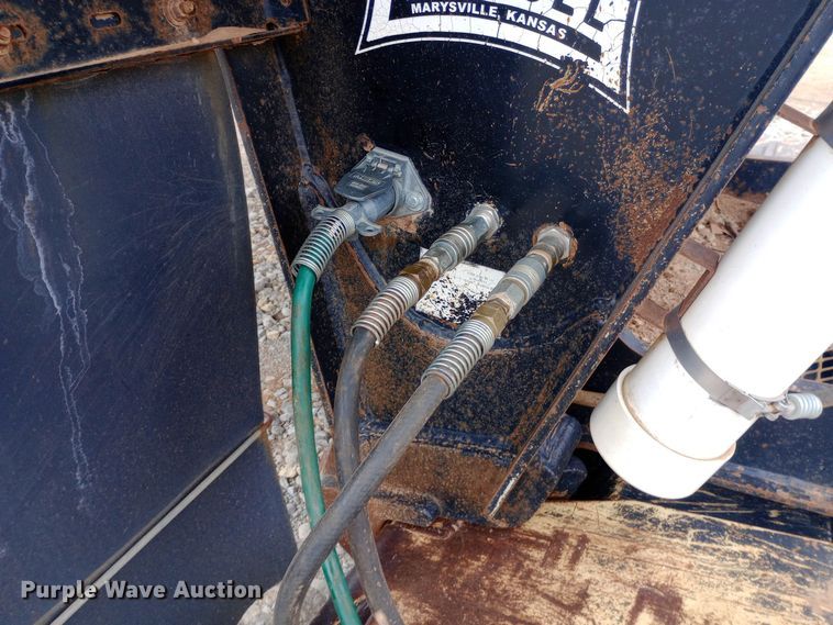 image for item EO0538 2004 Landoll 825F lowboy equipment trailer