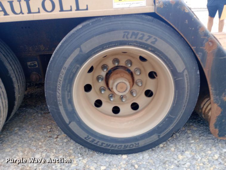 image for item EO0538 2004 Landoll 825F lowboy equipment trailer