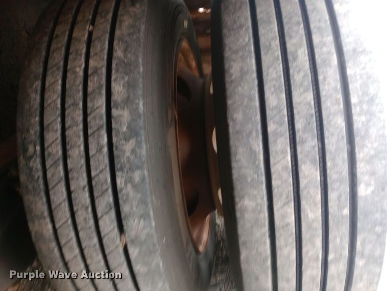 image for item EO0538 2004 Landoll 825F lowboy equipment trailer