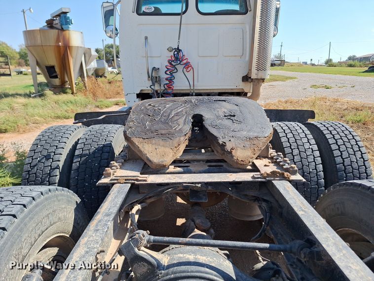 image for item EQ2312 2007 Sterling A-Line semi truck
