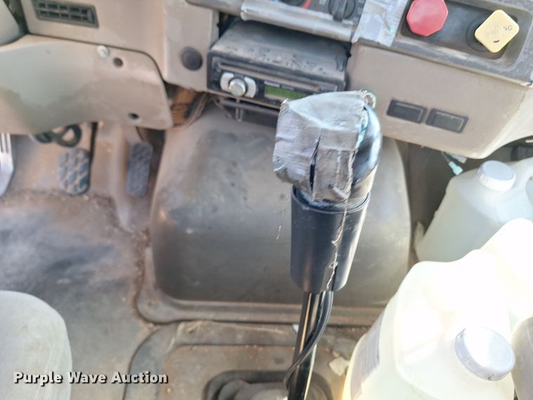 image for item EQ2312 2007 Sterling A-Line semi truck