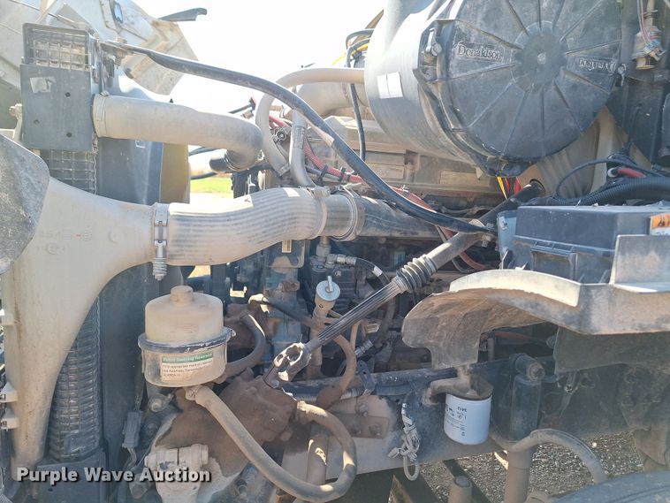 image for item EQ2312 2007 Sterling A-Line semi truck