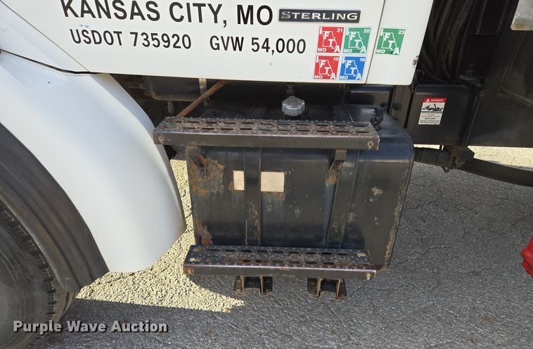 image for item EQ3832 2003 Sterling  L7500 crane truck