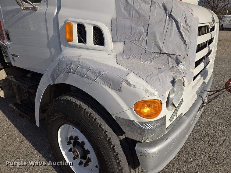 image for item EQ3832 2003 Sterling  L7500 crane truck