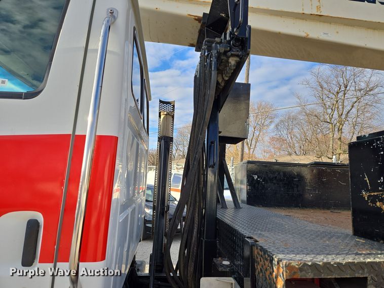 image for item EQ3832 2003 Sterling  L7500 crane truck