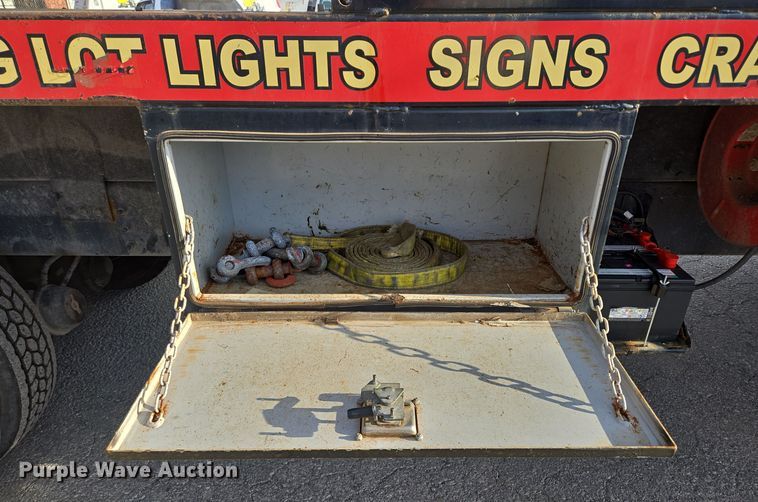 image for item EQ3832 2003 Sterling  L7500 crane truck