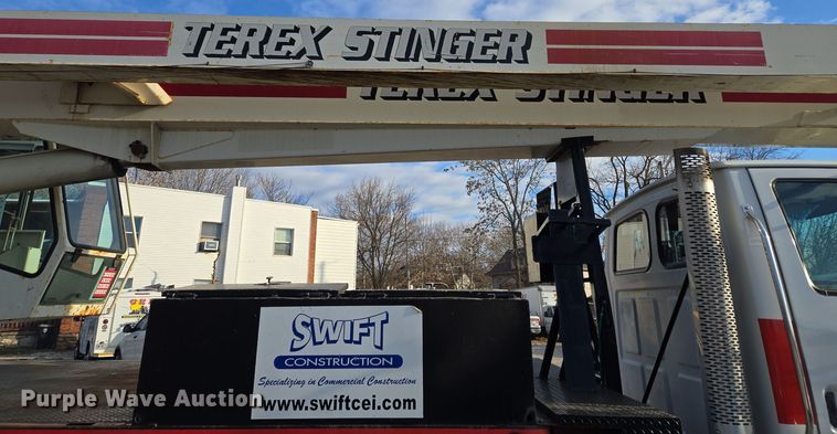 image for item EQ3832 2003 Sterling  L7500 crane truck