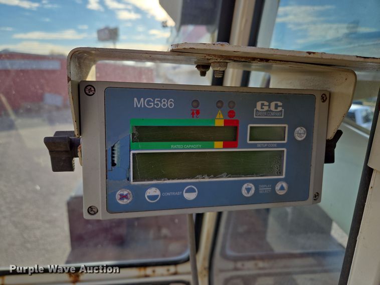 image for item EQ3832 2003 Sterling  L7500 crane truck