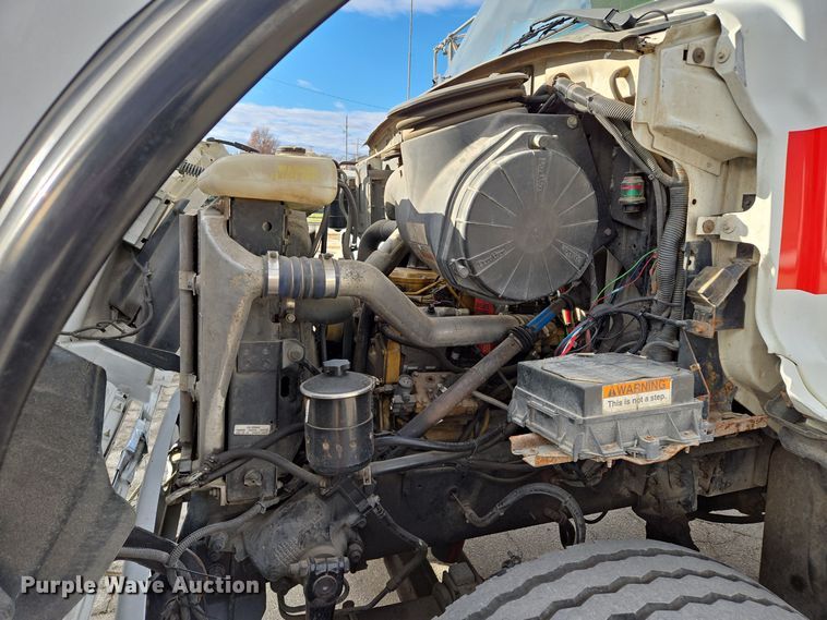 image for item EQ3832 2003 Sterling  L7500 crane truck