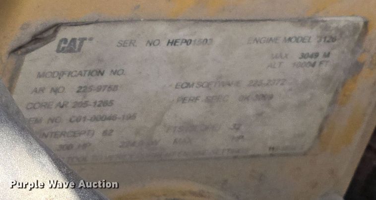 image for item EQ3832 2003 Sterling  L7500 crane truck