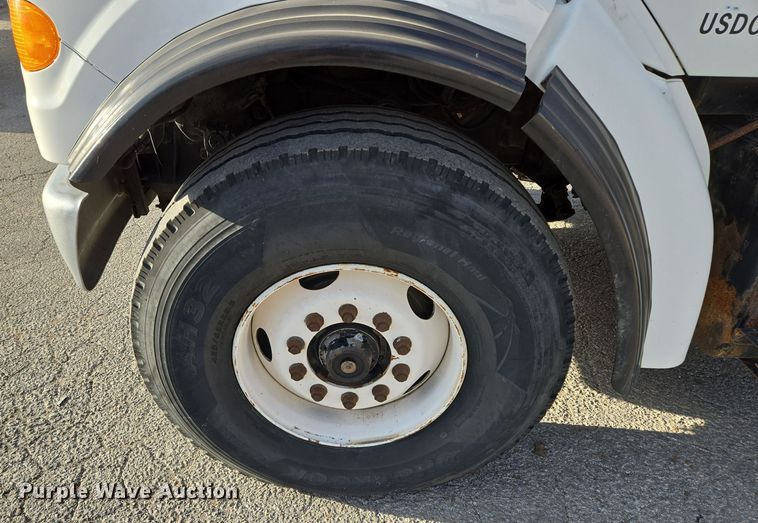 image for item EQ3832 2003 Sterling  L7500 crane truck