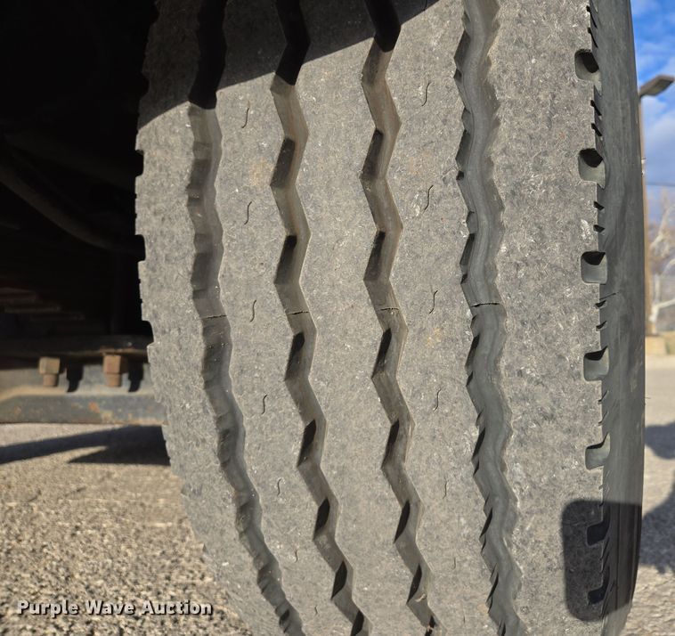 image for item EQ3832 2003 Sterling  L7500 crane truck