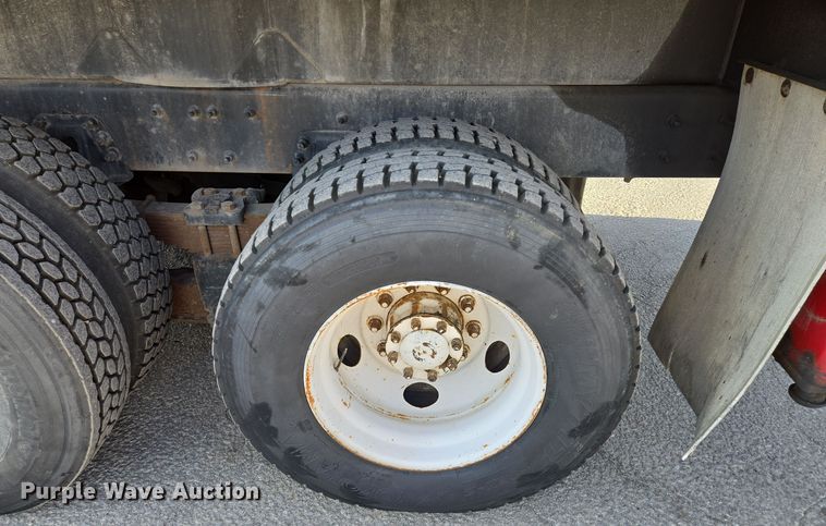 image for item EQ3832 2003 Sterling  L7500 crane truck