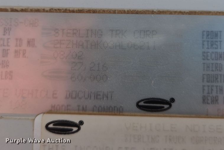 image for item EQ3832 2003 Sterling  L7500 crane truck