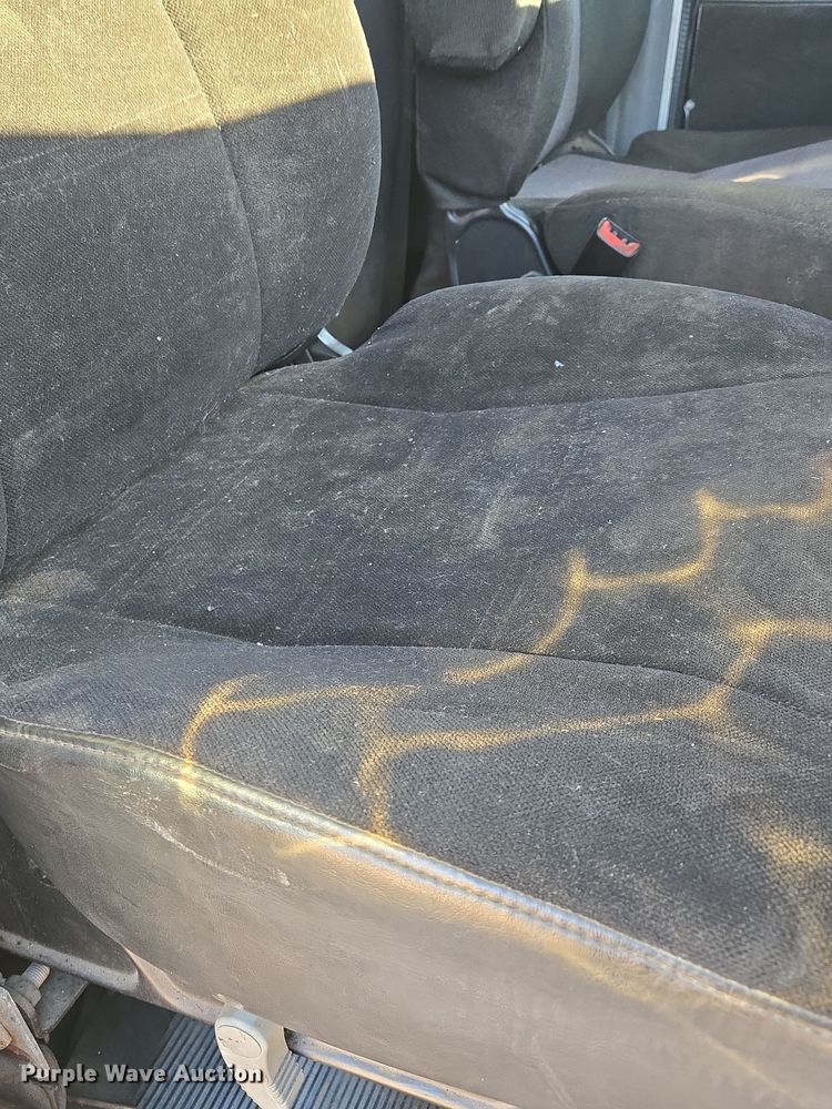 image for item EQ3911 2001 Peterbilt 379 semi truck