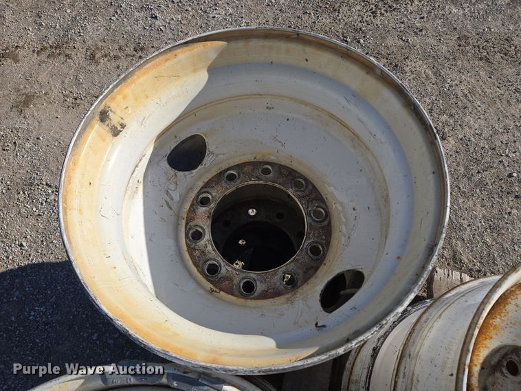 image for item EQ3914 (18) 22.5 steel wheels 