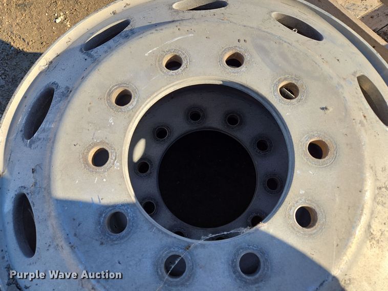 image for item EQ3915 (6) 24.5 wheels 