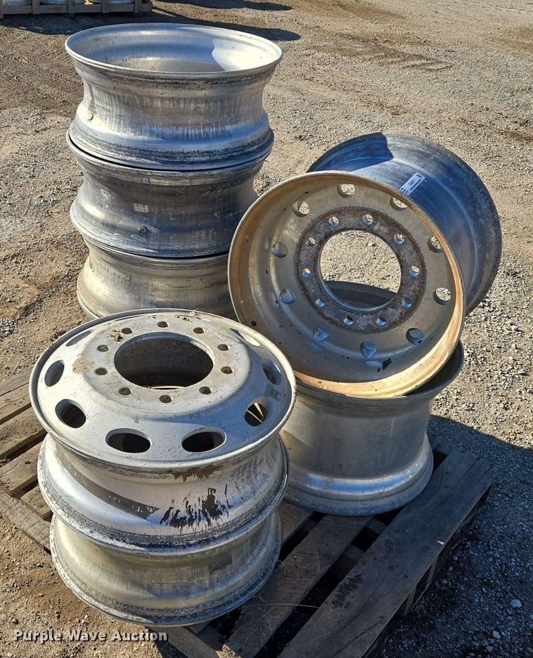 image for item EQ3917 (6) wheels 