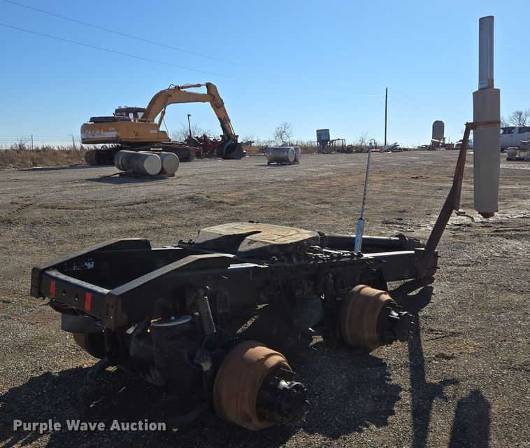 image for item EQ3918 Rear axle assembly