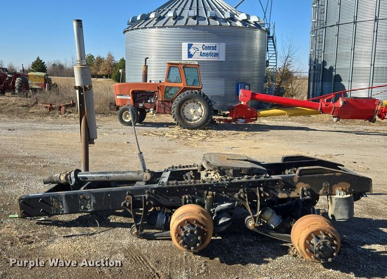 image for item EQ3918 Rear axle assembly