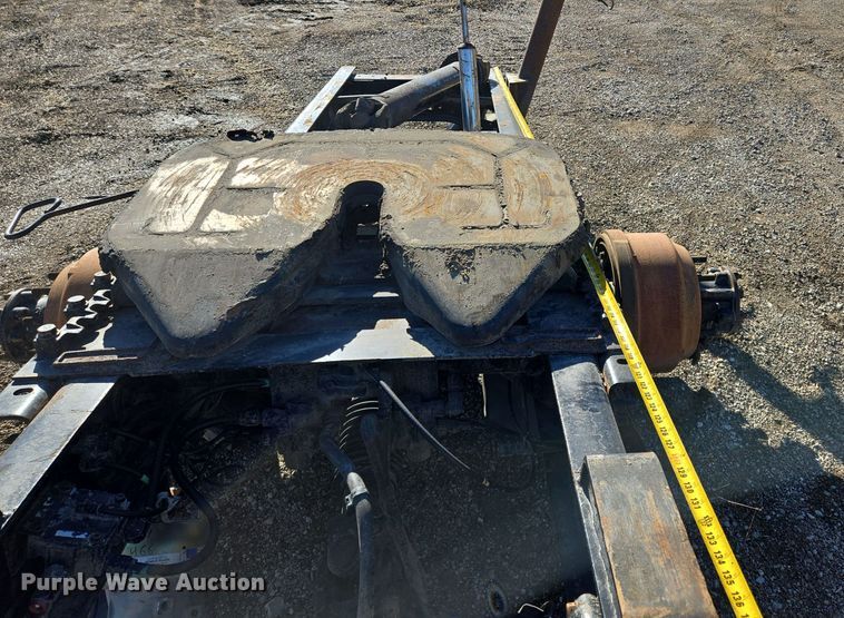 image for item EQ3918 Rear axle assembly