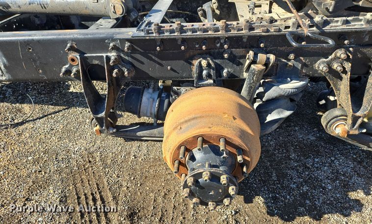 image for item EQ3918 Rear axle assembly