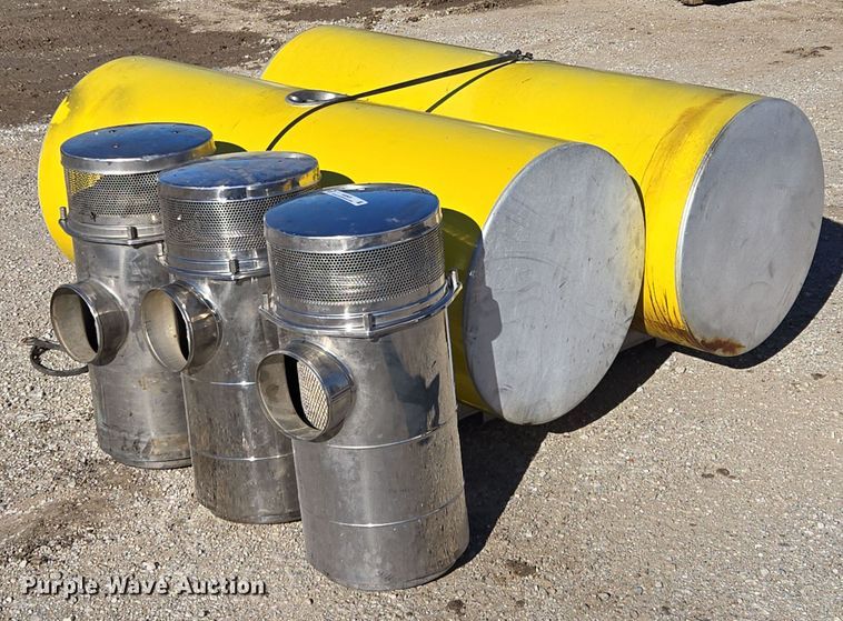 image for item EQ3920 Truck parts