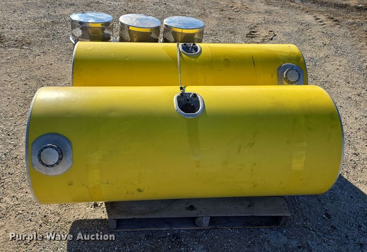 image for item EQ3920 Truck parts