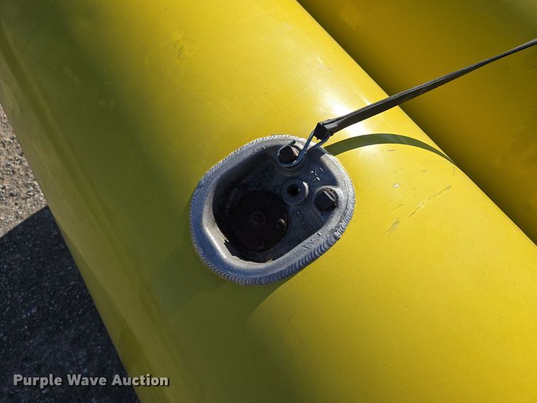 image for item EQ3920 Truck parts