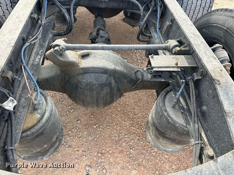 image for item ER4857 2018 Freightliner Cascadia 125 semi truck