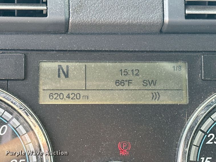 image for item ER4857 2018 Freightliner Cascadia 125 semi truck