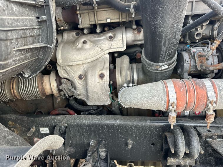 image for item ER4857 2018 Freightliner Cascadia 125 semi truck