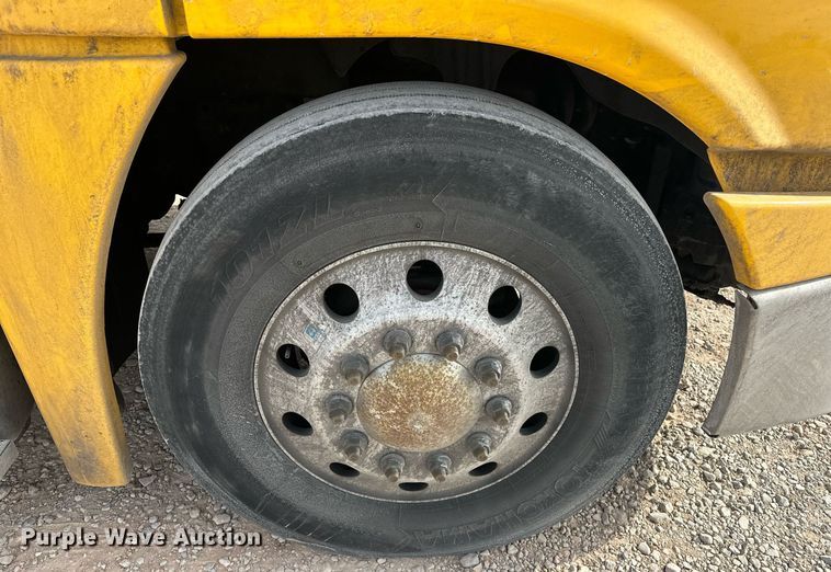 image for item ER4857 2018 Freightliner Cascadia 125 semi truck