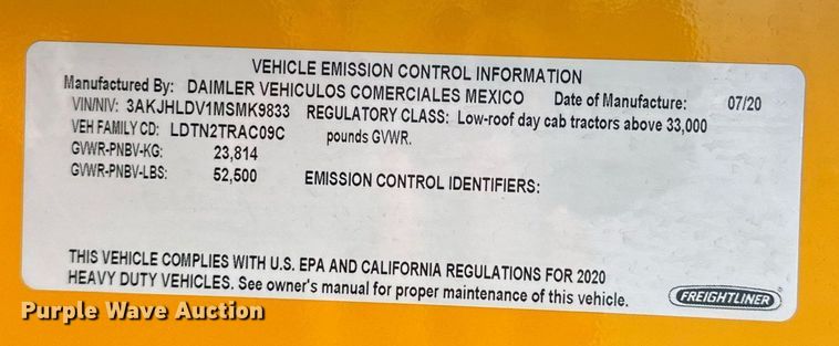 image for item ER4860 2021 Freightliner Cascadia 126 semi truck