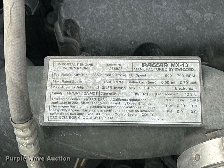 image for item ER4862 2022 Kenworth T680 semi truck