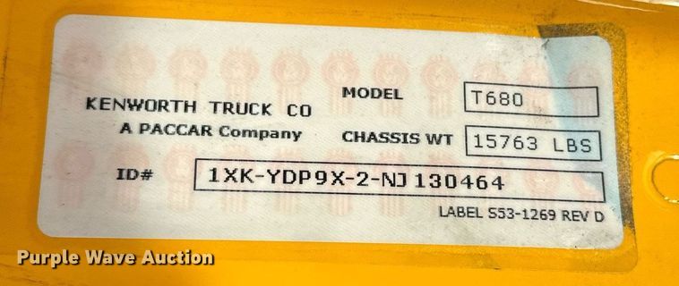 image for item ER4862 2022 Kenworth T680 semi truck