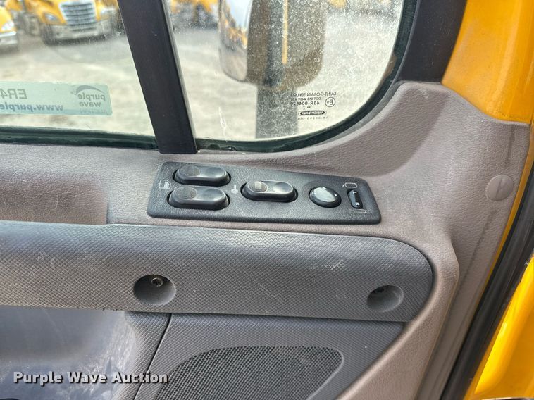 image for item ER4863 2018 Freightliner Cascadia 125 semi truck