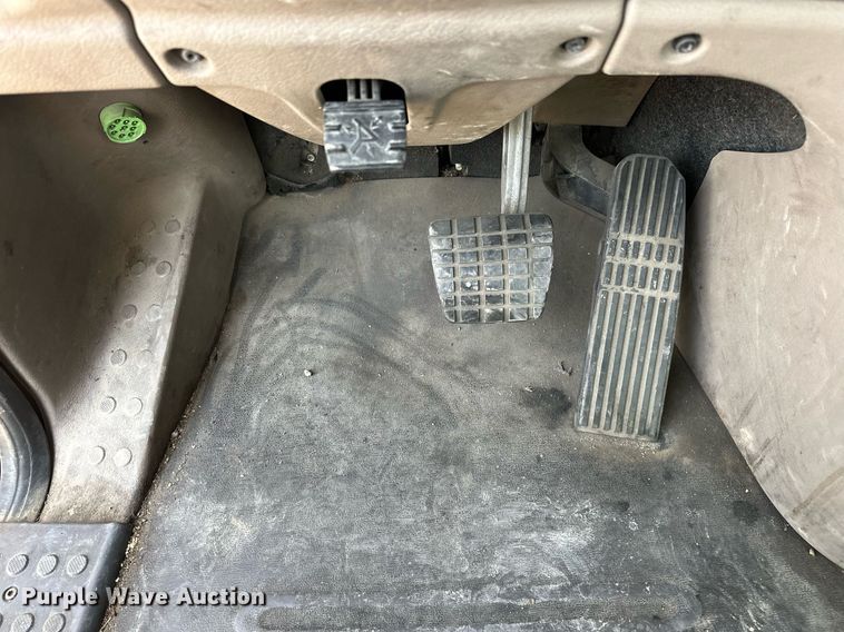 image for item ER4863 2018 Freightliner Cascadia 125 semi truck