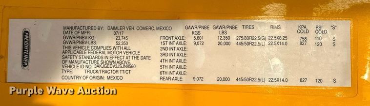 image for item ER4863 2018 Freightliner Cascadia 125 semi truck