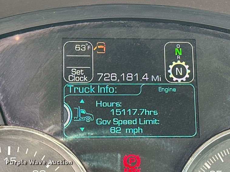 image for item ER4864 2021 Kenworth T680 semi truck